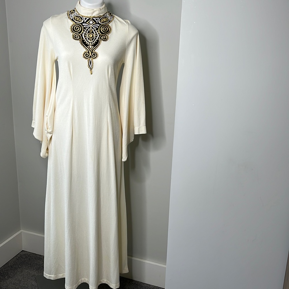 1970s Vintage Cream Moroccan Caftan size small